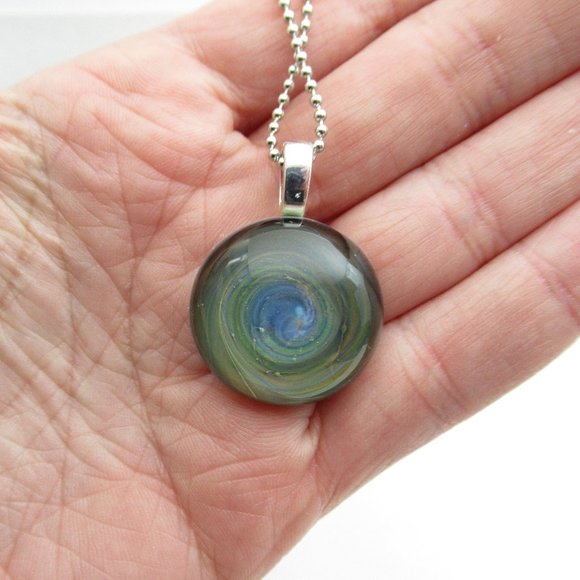 Borosilicate Glass Pendant Necklace - Picture 3 of 11
